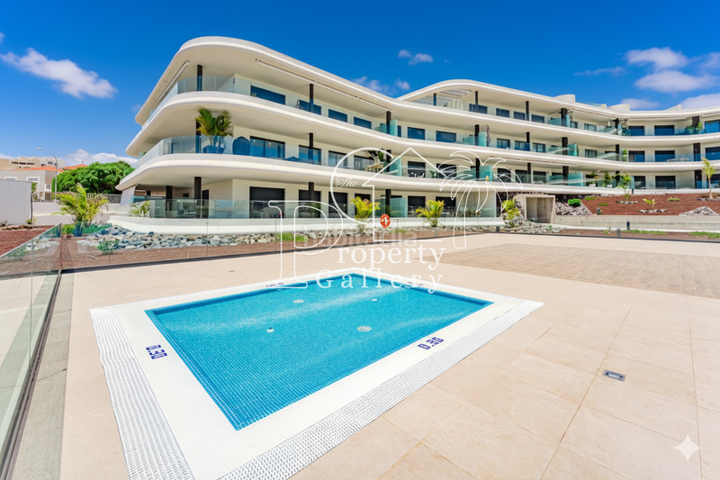 Foto 98ae2d40-8239-41cb-a543-488ca2062555. Appartement avec piscine dans Playa Fañabé Alto Adeje