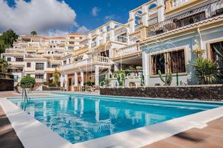 Apartamento en San Eugenio Alto. Apartamento de 1 dormitorio con vistas al mar en venta en torvis