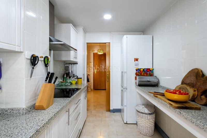 Foto e4e7359f-4caf-408a-8152-b81e44b6b88c. Apartament amb aparcament a Almuñecar centro Almuñécar