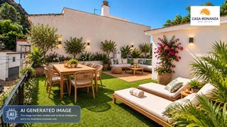 Casa  Calle fransisco fernando gonzales. Casa con carácter, gran jardín y aguacates al alcance de la mano