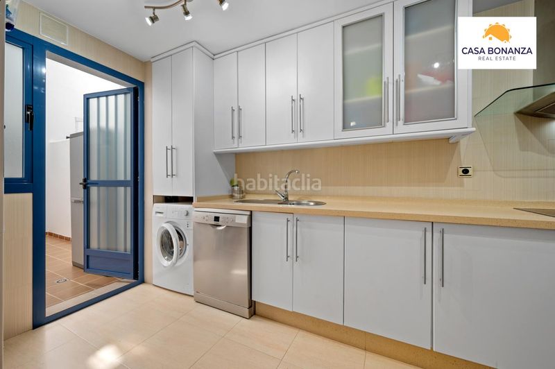 Foto 16b978fb-8379-4132-8038-d65876d37b50. Apartament amb aparcament piscina a Velilla - Velilla Taramay Almuñécar