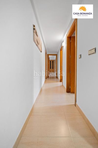 Foto 78378b19-3669-46a4-a2b9-809de79fb8e9. Apartament amb aparcament piscina a Velilla - Velilla Taramay Almuñécar