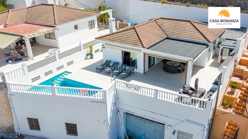 Foto cb5778c1-8df7-4d42-9edf-21ac186740c0. Casa amb piscina a Cotobro Almuñécar