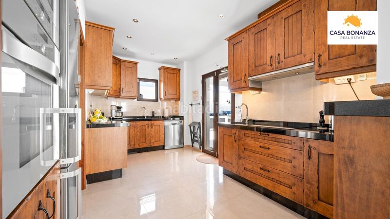 Foto dd146b9e-9492-483d-8194-c0f3e07874e9. Casa amb piscina a Cotobro Almuñécar