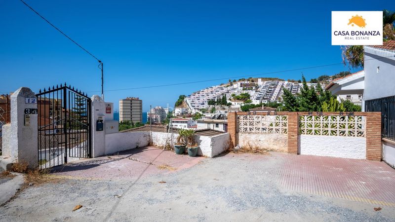 Foto f6fcbd4e-fd26-4b6c-8cce-0525cea477b9. Casa amb piscina a Cotobro Almuñécar