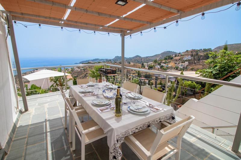 Foto 30d8d594-1df1-4f7d-9e93-4919d5a24a3b. Casa amb piscina a Cotobro Almuñécar