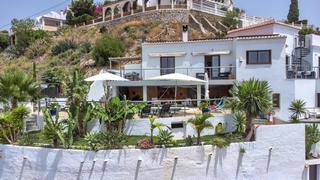 Casa  Rio guadiario. Encima de las nubes