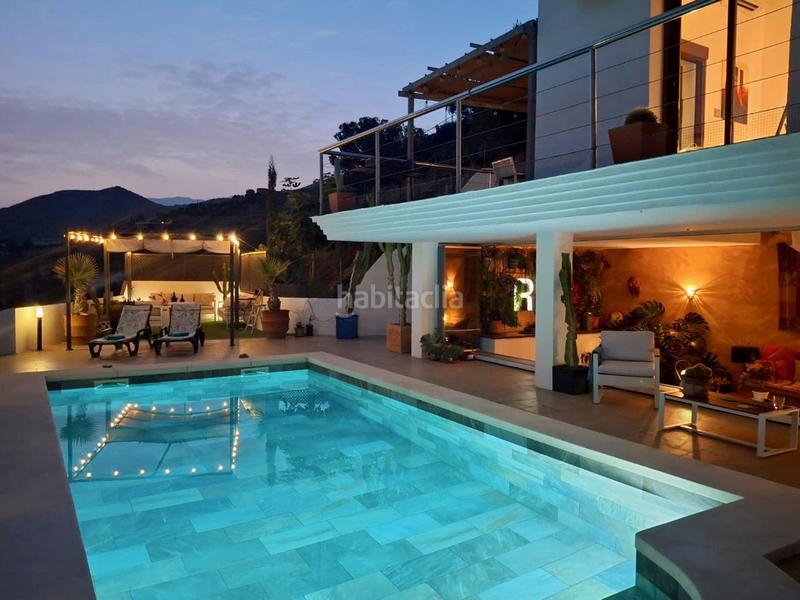 Foto 83f1e3d4-807e-477c-88a5-c1ff085bbe77. Casa amb piscina a Cotobro Almuñécar