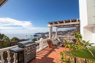 Casa  Belpanorama. Encantadora villa en los pinos