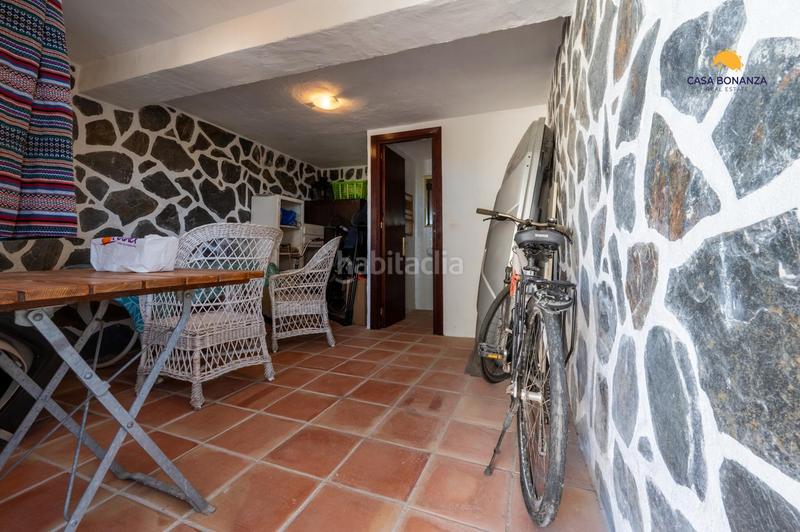 Foto 3e705c73-9fc0-4c47-a595-45399c689b91. Casa villa soleada con jardín y piscina en Velilla - Velilla Taramay Almuñécar