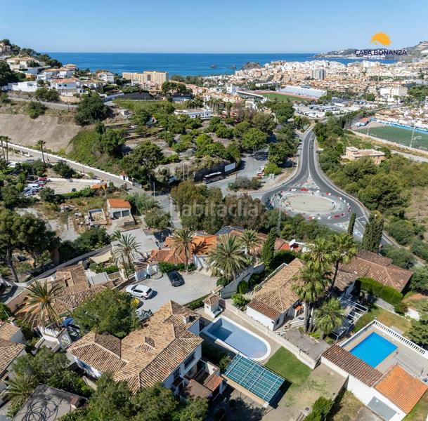 Foto 6a80ecb6-7146-465b-803d-fe041128dbff. Casa villa soleada con jardín y piscina en Velilla - Velilla Taramay Almuñécar