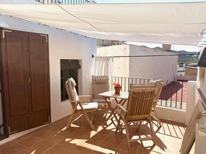 Foto b326ae6d-8ae0-4a1d-b72d-8bb831b97cec. Casa in Ítrabo