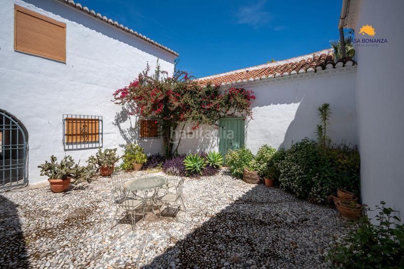 Foto 690aad59-8aae-4cfb-bdd6-d4e70fe89e12. Edifici a Otívar