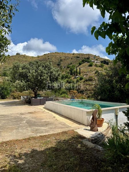 Foto 2180be1e-4ac7-4b08-97ea-4f5dece98d2e. Casa amb piscina a Torrecuevas - Lomas del Gato Almuñécar