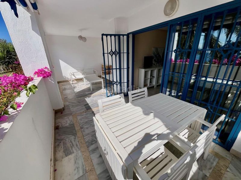 Foto 0d028de8-7bc2-48db-ac73-e526a2a4b2f1. Apartament amb aparcament piscina a Velilla - Velilla Taramay Almuñécar