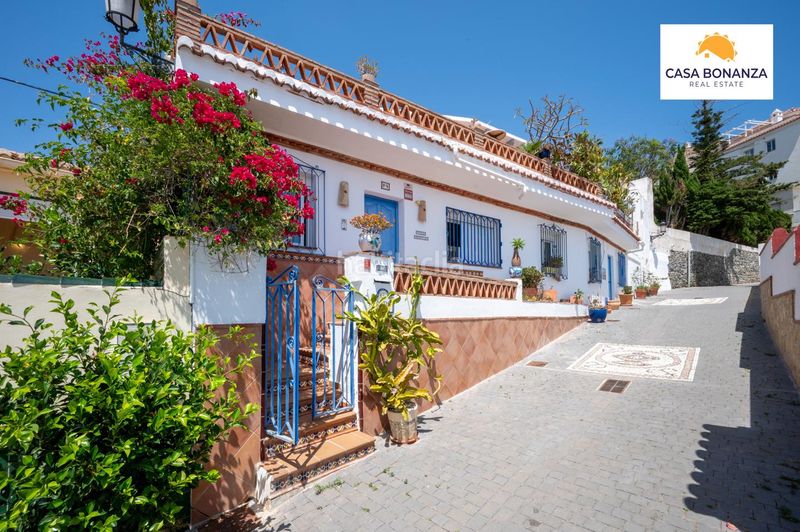 Foto 4064a0d5-84c9-4517-a493-8236bd90b740. Casa amb aparcament piscina a La Herradura Almuñécar