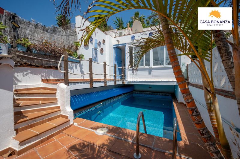 Foto b03b24eb-5719-48b7-b581-b47906832157. Casa amb aparcament piscina a La Herradura Almuñécar