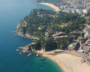Local commercial à Centre. Restaurant en venta en la playa de lloret de mar.