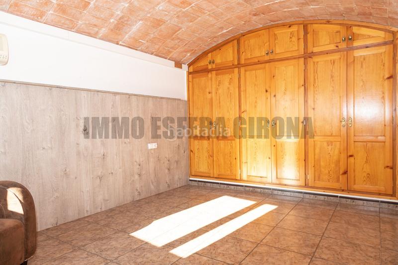 Foto 8df03d0f-b041-49d9-b469-18ec5b4bf291. Casa impressionant casa a en Celrà