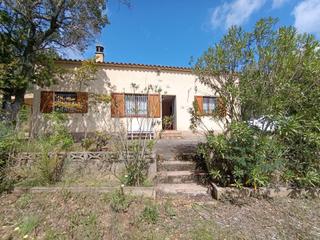 Casa a Cassà de la Selva. Casa en venda a cassà de la selva  urb les gavarres