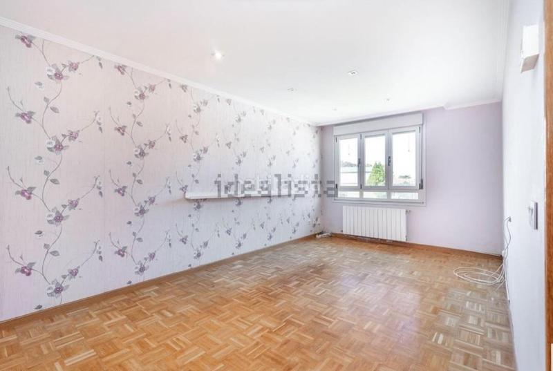 Foto f557c4e9-c32d-45b8-89ea-8309df70d8d6. Piso en de cantos 4 piso en rentabilidad en Jardín de Cantos - El Nodo Avilés