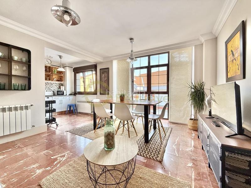 Foto 837ea2cc-f17f-475b-a2dd-5ae404b8310c. Casa a del carmen 104 a Villalegre - La Luz Avilés