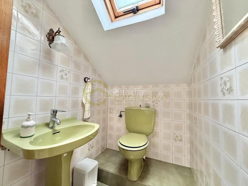 Foto 261332ff-d125-463b-aca7-3df5d67786e6. Casa con riscaldamento parcheggio in Bocines-Nembro-Cardo Gozón