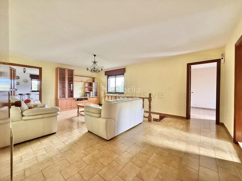 Foto 6dbc786d-ad50-4602-8680-37b6074ab430. Casa con riscaldamento parcheggio in Bocines-Nembro-Cardo Gozón