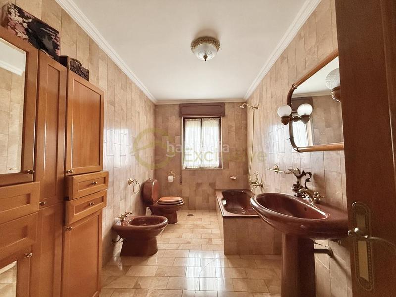 Foto ad2c069a-691d-4245-baa3-c2edb2aa29e7. Casa con riscaldamento parcheggio in Bocines-Nembro-Cardo Gozón