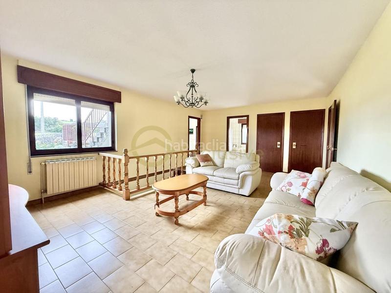 Foto b0716ca4-d6a4-4865-af31-83170a8177f2. Casa con riscaldamento parcheggio in Bocines-Nembro-Cardo Gozón