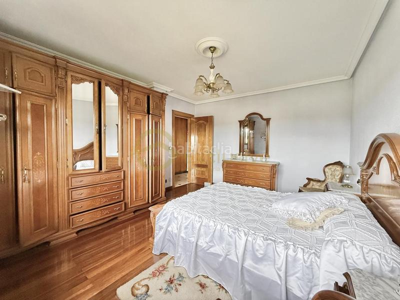 Foto e3457e8a-4604-4890-bef8-0bf05ab90b65. Casa con riscaldamento parcheggio in Bocines-Nembro-Cardo Gozón