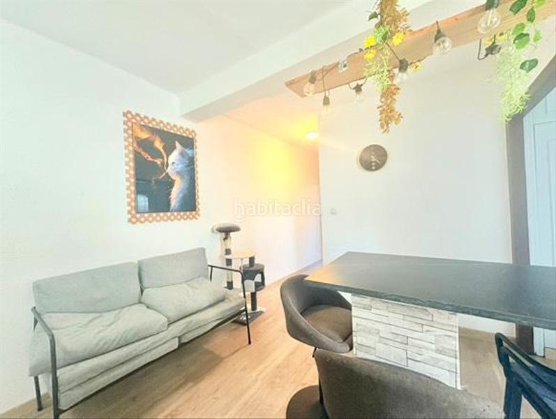 Foto 5d451b01-661c-4552-b895-4a0dc10de789. Piso en gregorio marañón 17 piso en gregorio marañón, en Oviedo