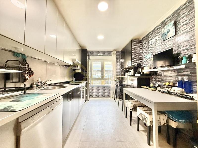 Foto b355c238-a51c-48dc-8710-feed34c26eb6. Pis a del quirinal 13 a Centro Avilés