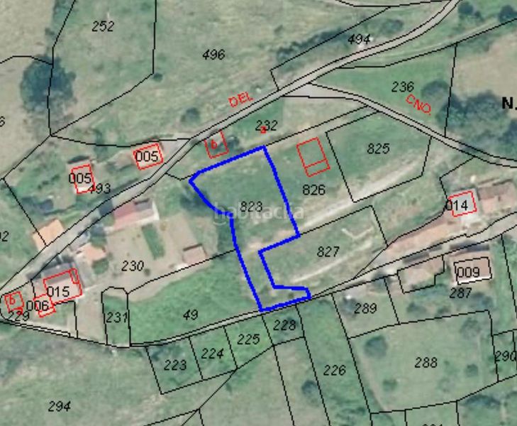 Foto d6f7aa37-24fe-48c4-94ab-0458496021c2. Terreno residencial parcela edificable con vistas magnificas en Candamo