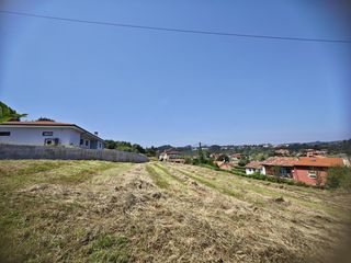 Terreno residenziale  La plata. Preciosa parcela edificable en castrillon