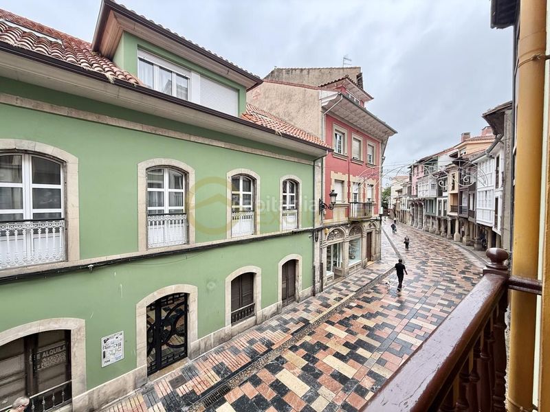 Foto 3167c770-a8d5-4f0e-9ee8-410b14600f00. Casa adossada a rivero 28 a Centro Avilés