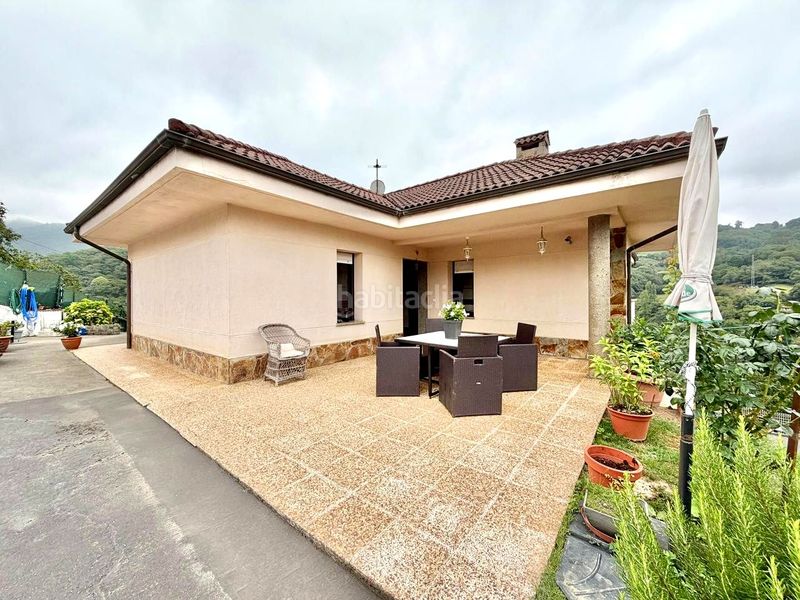 Foto 1fb894a0-42c5-4f63-8365-5ce3510d67d9. Casa chalet la mortera en Parroquias Sur - La Manjoya Oviedo