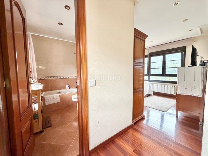 Foto a9753cf4-56ce-4fed-bb3e-e6abdddcd0de. Casa chalet la mortera en Parroquias Sur - La Manjoya Oviedo