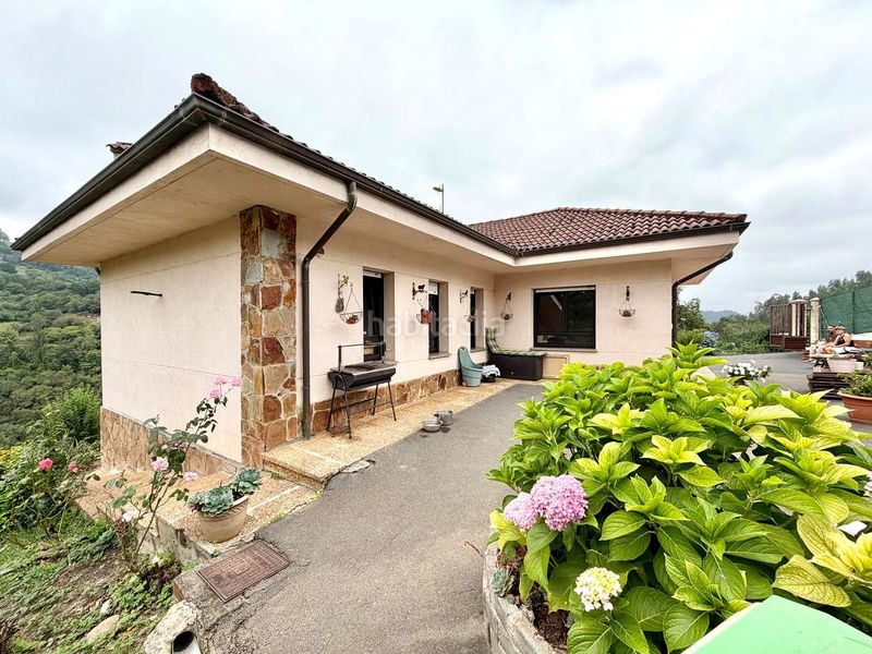 Foto aed74db0-f102-4cfb-992b-a90394ce357b. Casa chalet la mortera en Parroquias Sur - La Manjoya Oviedo