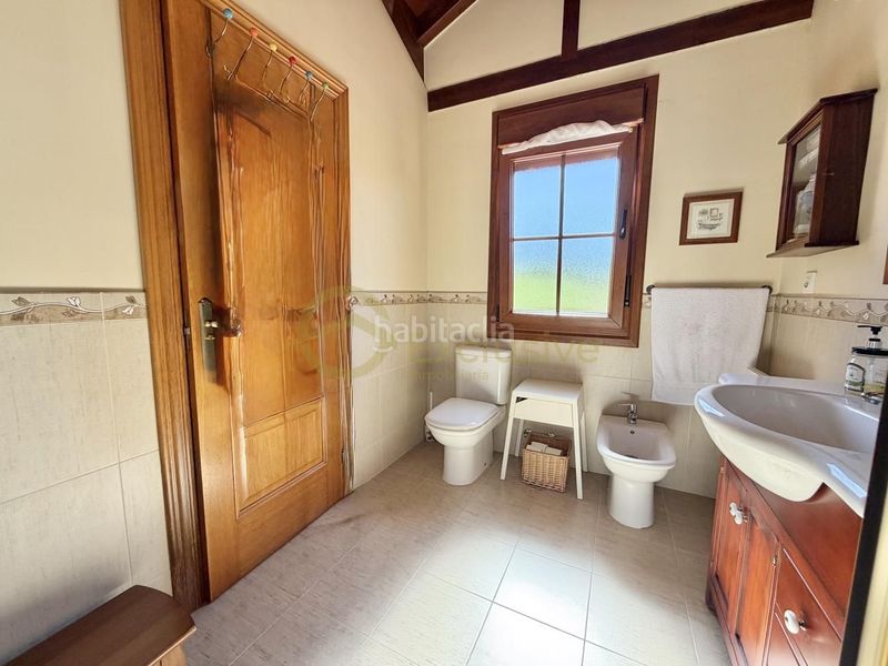 Foto eb483911-f9db-4775-b739-ed558d27e77a. House in camín de las eras 7 in Soto del Barco
