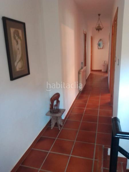 Foto 25d92ee2-37b2-4ea6-beb7-de604ec4ee00. Xalet amb xemeneia calefacció aparcament piscina a Bérchules