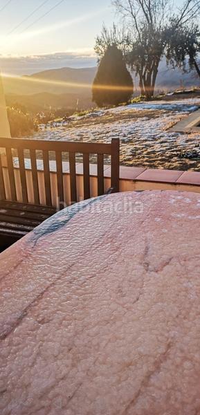 Foto 2ff3ee35-1065-44d0-ab9a-30e8a6144669. Xalet amb xemeneia calefacció aparcament piscina a Bérchules