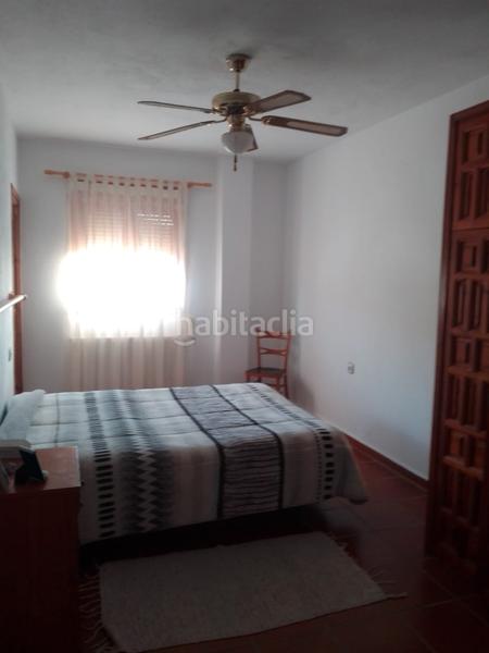 Foto 46757bb2-1954-459d-8deb-7e16765651a4. Xalet amb xemeneia calefacció aparcament piscina a Bérchules