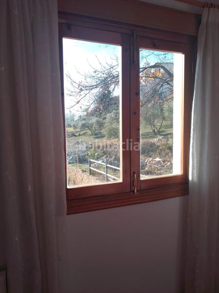 Foto 48ad4482-597e-4f2c-bec6-68be039a21d4. Xalet amb xemeneia calefacció aparcament piscina a Bérchules