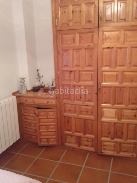 Foto 49081165-8f0c-41c3-bb50-9857a456519e. Xalet amb xemeneia calefacció aparcament piscina a Bérchules