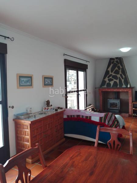 Foto 8da55433-b02f-4a39-bf35-5cfd224c857d. Xalet amb xemeneia calefacció aparcament piscina a Bérchules