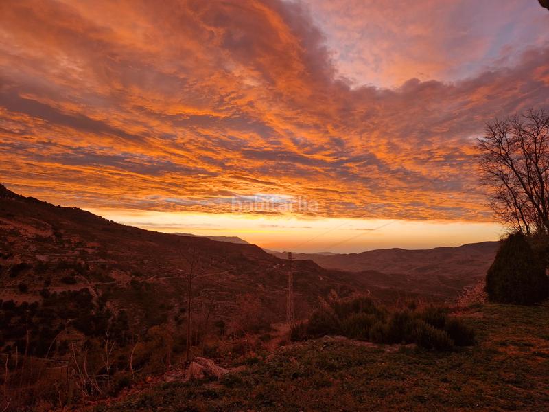 Foto a6071a9c-9719-439a-9296-395628da0c67. Xalet amb xemeneia calefacció aparcament piscina a Bérchules
