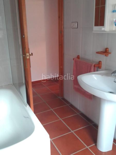 Foto beb835c1-414a-4793-ad04-fc801cb06c64. Xalet amb xemeneia calefacció aparcament piscina a Bérchules