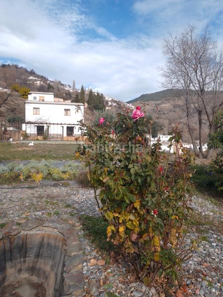 Foto d1624a8b-9066-4afe-99f1-8d016b6e7a68. Xalet amb xemeneia calefacció aparcament piscina a Bérchules