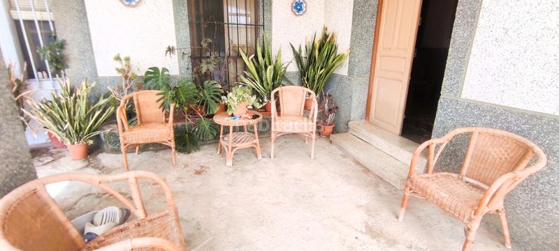 Foto 1b53e3d3-786d-4cda-85d3-01005c1658dd. Haus mit kamin in Berja